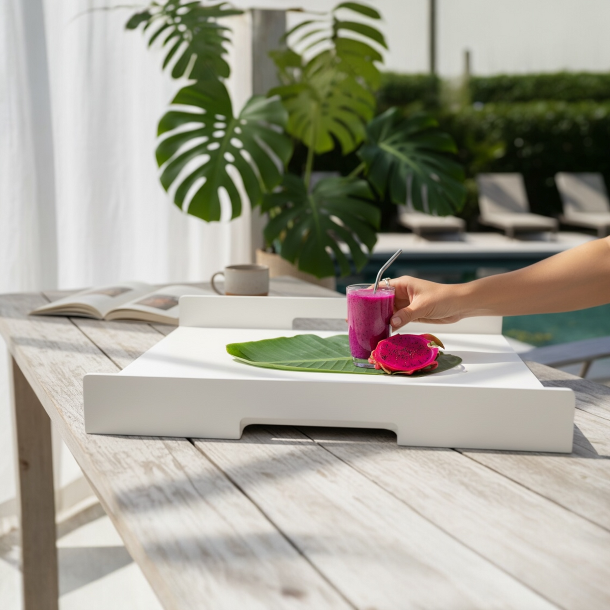 Sun aluminum serving tray with handles – shown outdoors