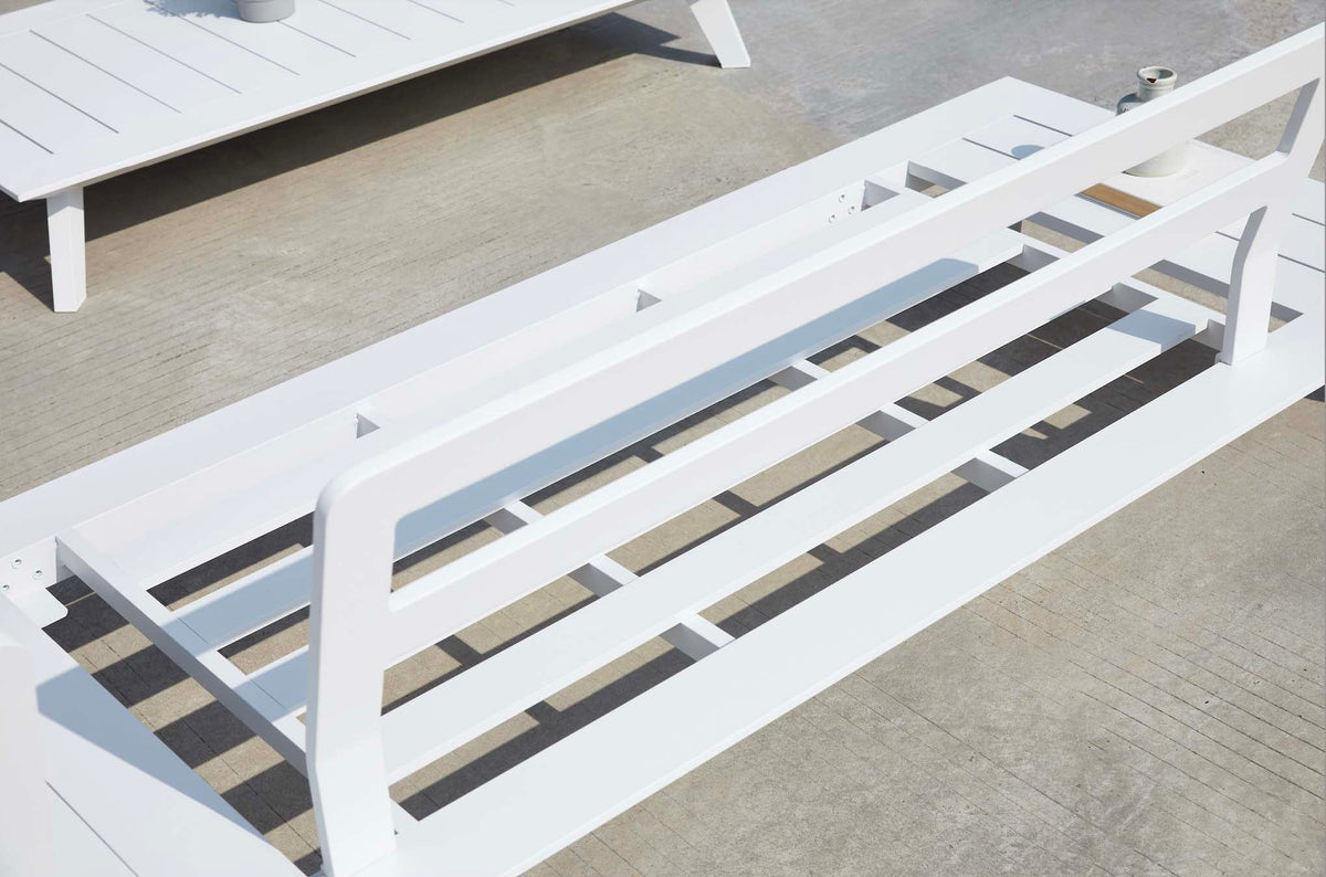 Tiny Mini white modular corner sofa – close-up detail (2)