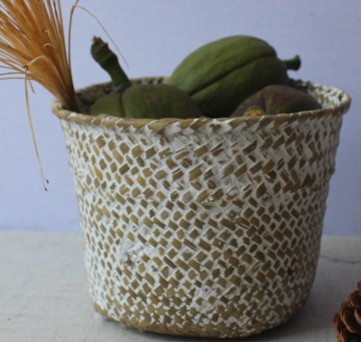 Handmade round rattan planter in white – shown in a room setting (3)