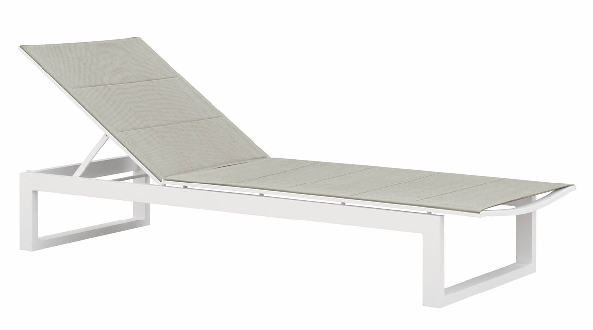 Como aluminum chaise lounge with taupe quilted sling