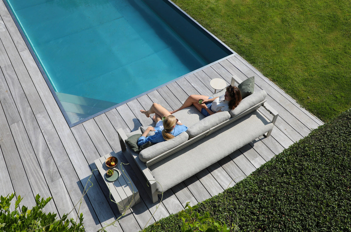 Mael convertible aluminum outdoor sofa daybed – shown outdoors (5)