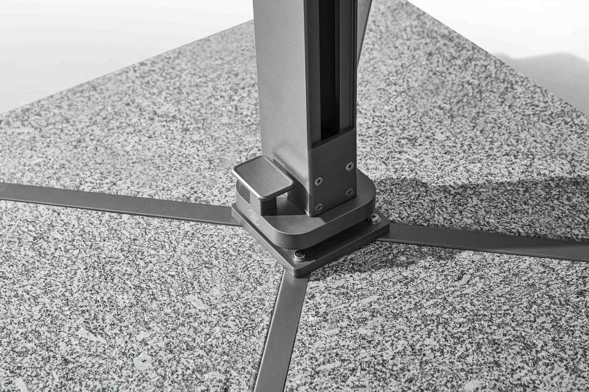 Sofy white aluminum 3 x 3 m offset umbrella with gray canopy – close-up detail