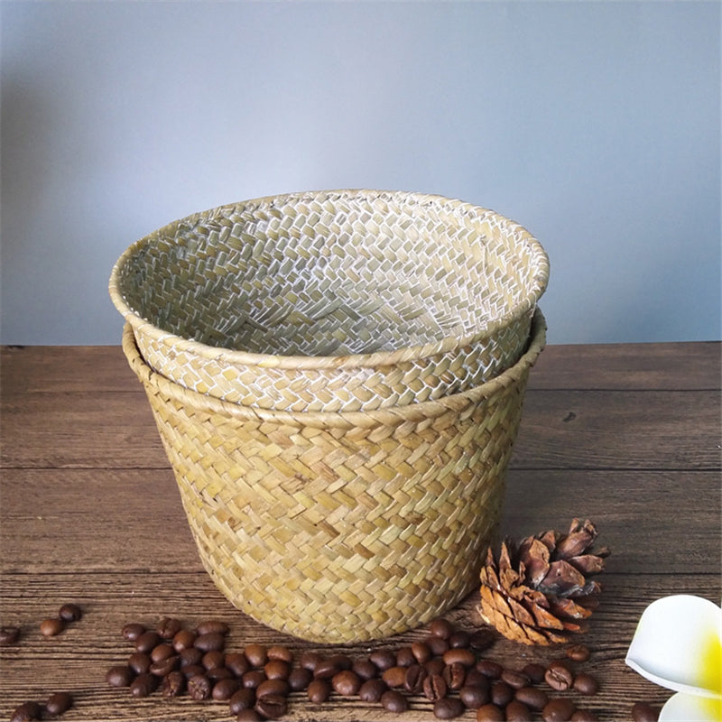 Handmade round rattan planter in white – another view (2)