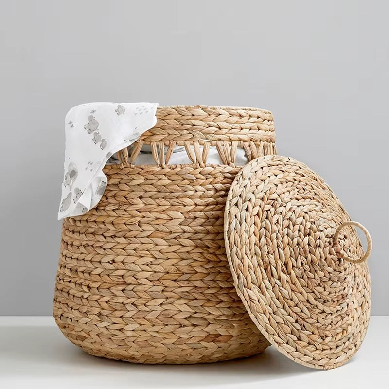 Minimalist Nordic laundry basket in hand-braided natural rattan – another view